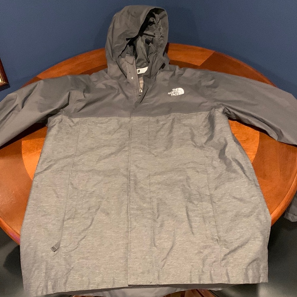 NORTH FACE—-Gently worn boy’s jacket.
